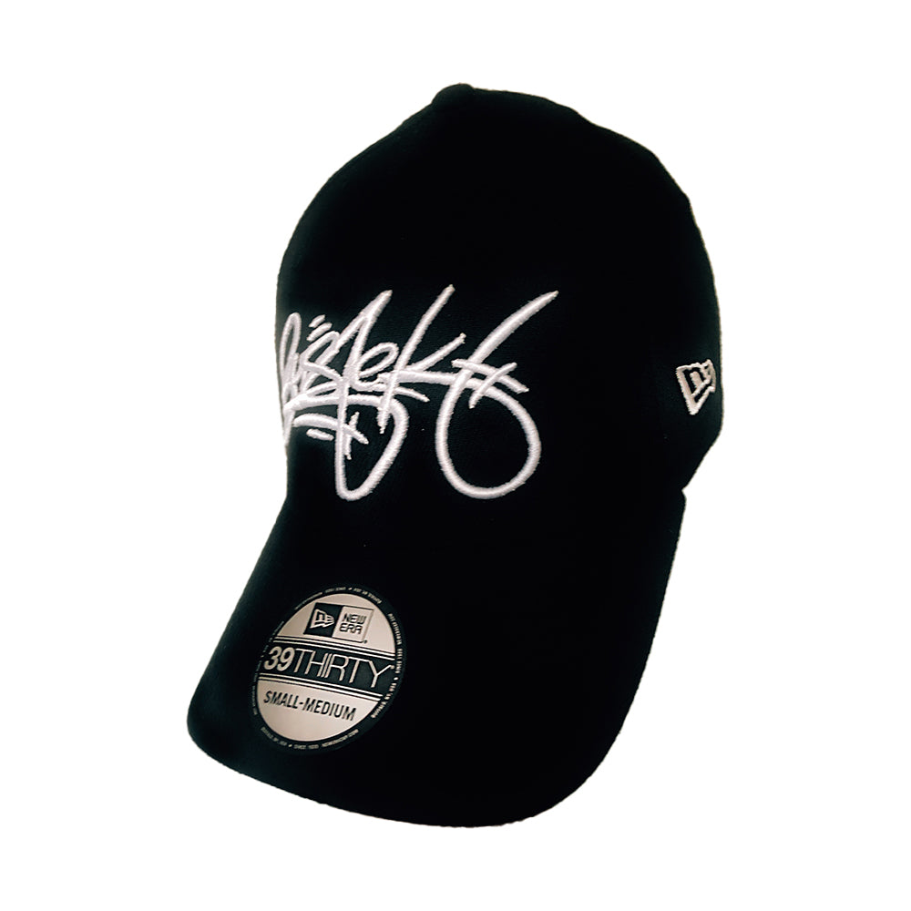02. Limitiertes, Besticktes Bustek-Cap